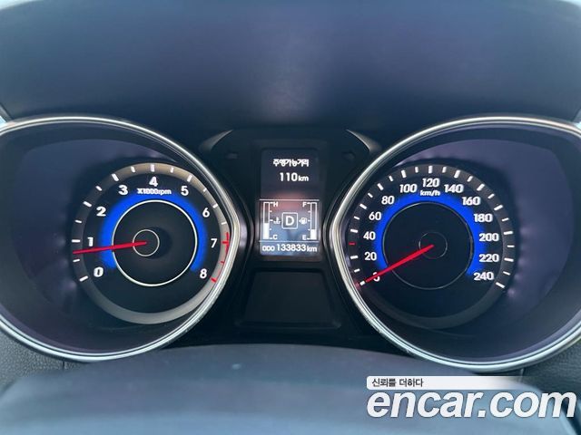 Hyundai AVANTE 2014 — photo 9