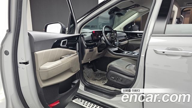 Kia Canival 2024 — photo 13