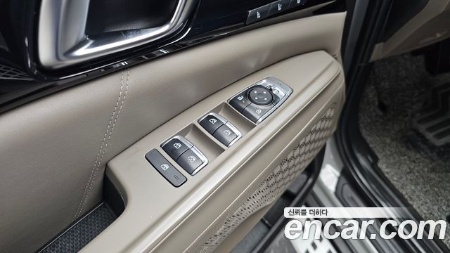 Kia Canival 2024 — photo 35