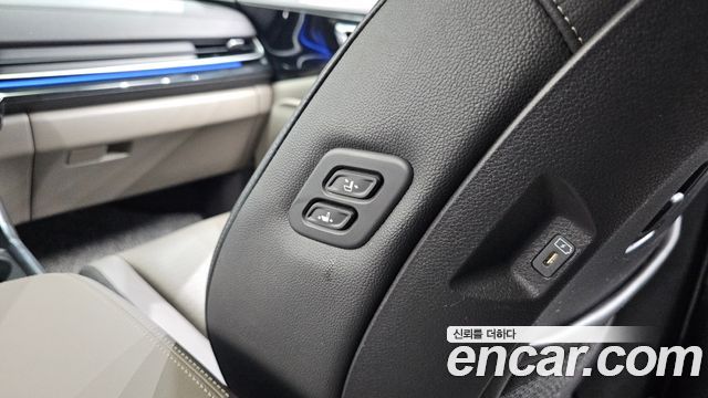 Kia Canival 2024 — photo 38