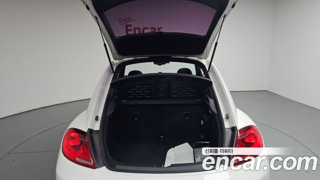 Volkswagen Beatle 2013 — photo 26
