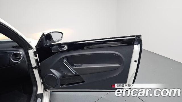 Volkswagen Beatle 2013 — photo 15