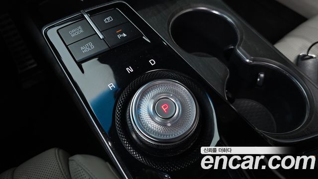 Kia K8 2022 — photo 12