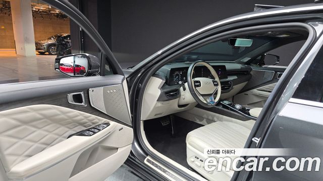 Kia K8 2022 — photo 13
