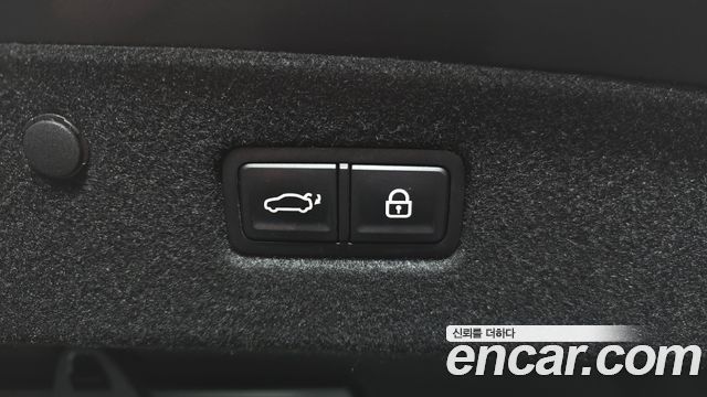 Kia K8 2022 — photo 26