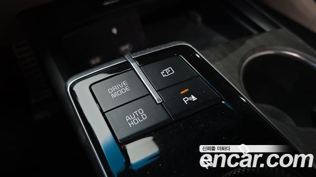 Kia K8 2022 — photo 27