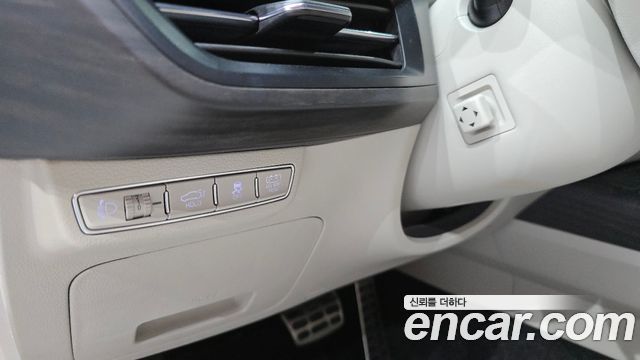 Kia K8 2022 — photo 28