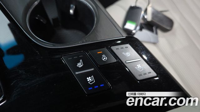 Kia K8 2022 — photo 31