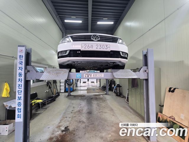 Volkswagen CC 2013 — photo 1