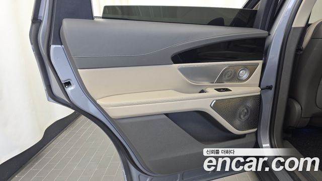 Lincoln Nautilus 2024 — photo 15