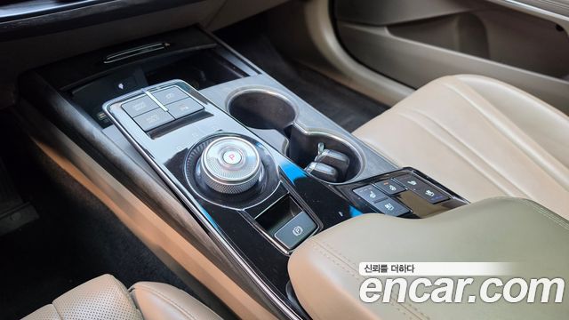 Kia K8 2022 — photo 12
