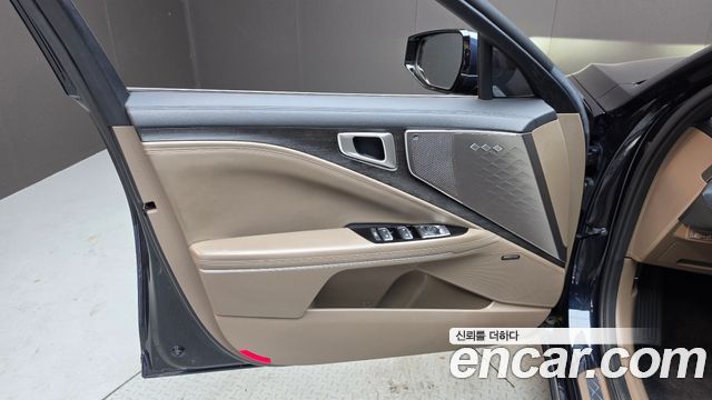 Kia K8 2022 — photo 14