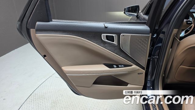 Kia K8 2022 — photo 15