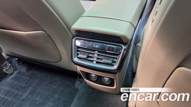 Kia K8 2022 — photo 35