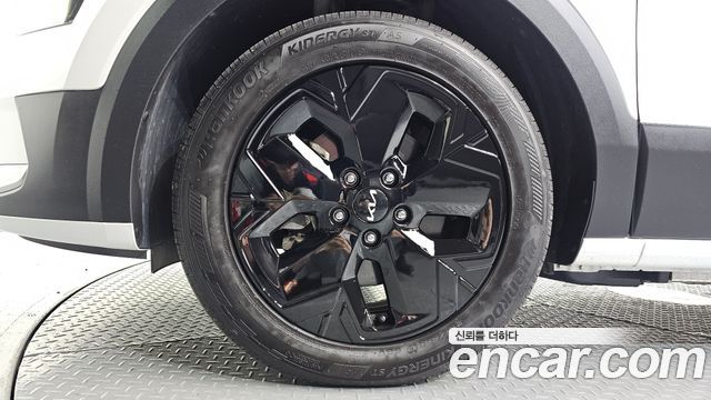 Kia Niro 2023 — photo 5