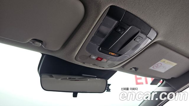 Kia Niro 2023 — photo 23