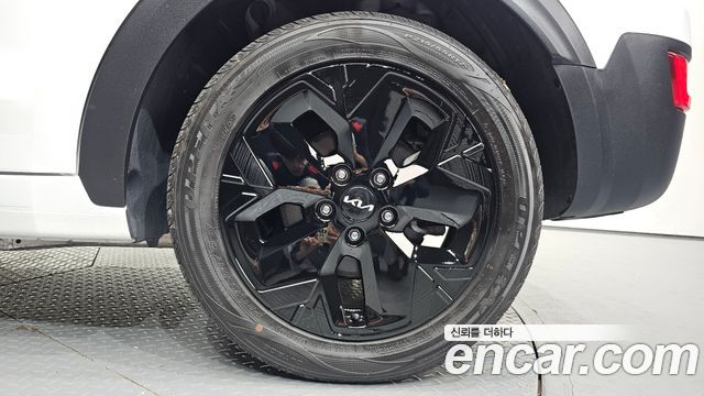 Kia Niro 2023 — photo 7