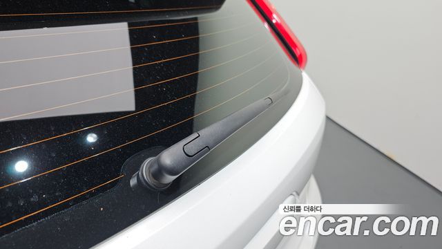 Kia Niro 2023 — photo 30