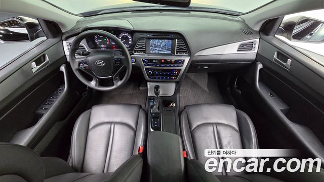 Hyundai Sonata 2016 — photo 10
