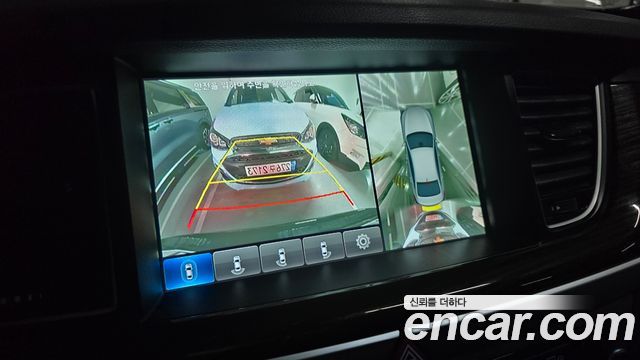 Genesis G80 2018 — photo 15