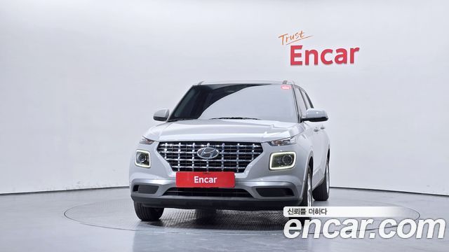 Hyundai Venue 2023 — photo 3