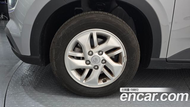 Hyundai Venue 2023 — photo 5