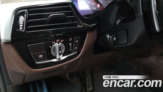 BMW Gran Turismo 2020 — photo 25