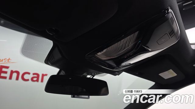 BMW Gran Turismo 2020 — photo 26