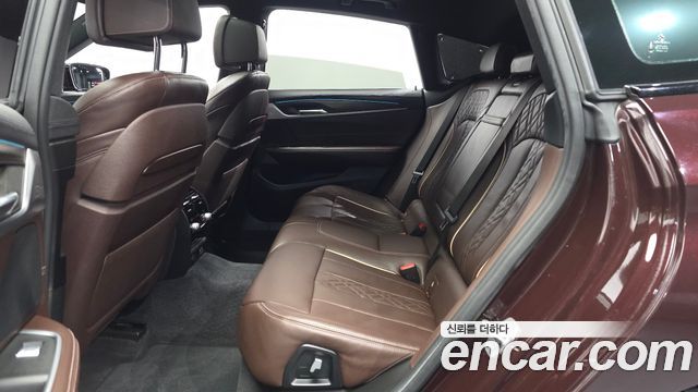 BMW Gran Turismo 2020 — photo 16