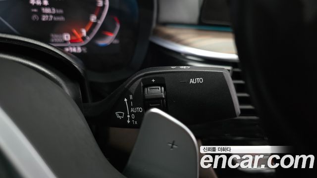 BMW Gran Turismo 2020 — photo 27