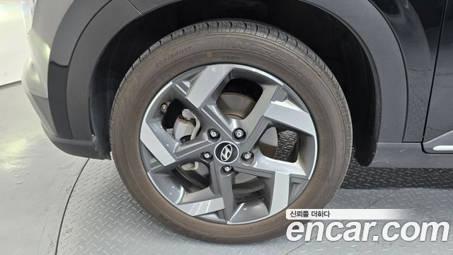 Hyundai Venue 2023 — photo 5