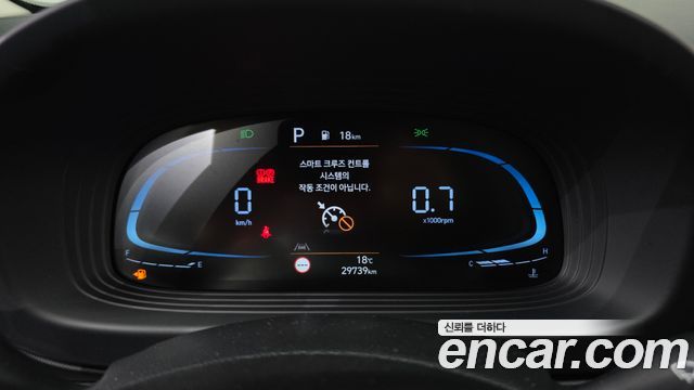 Hyundai Venue 2023 — photo 11