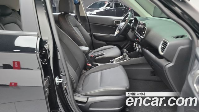Hyundai Venue 2023 — photo 15