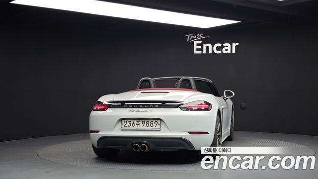 Porsche 718 2017 — photo 4