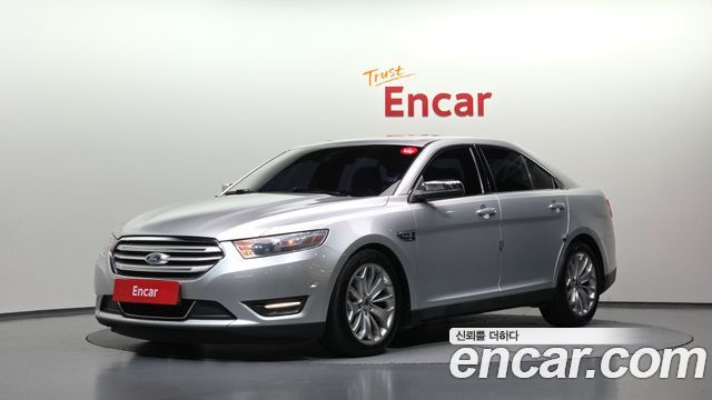 Ford Taurus 2014 — photo 1