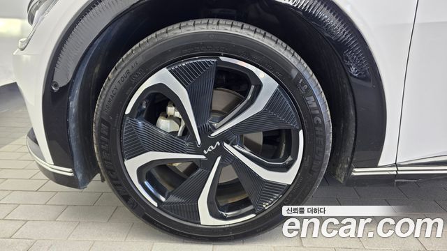 Kia EV6 2023 — photo 5