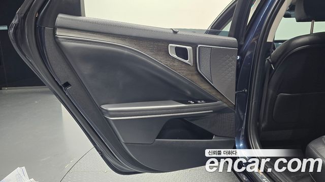 Kia K8 2024 — photo 15