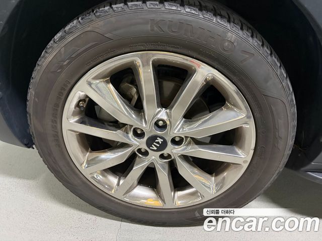 Kia Sorento 2016 — photo 6