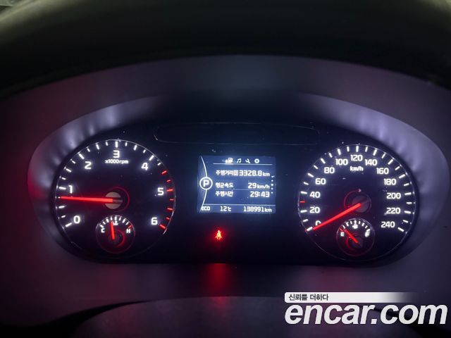 Kia Sorento 2016 — photo 8