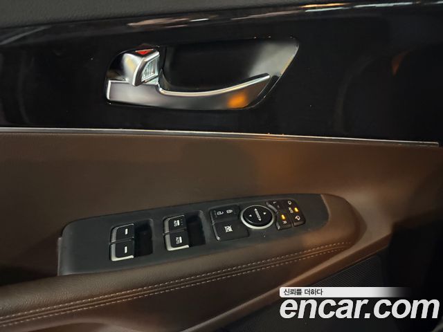 Kia Sorento 2016 — photo 17