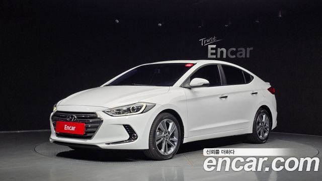 Hyundai AVANTE 2016 — photo 1