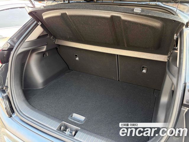 Hyundai Kona 2022 — photo 16