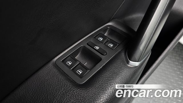 Volkswagen Passat 2018 — photo 28