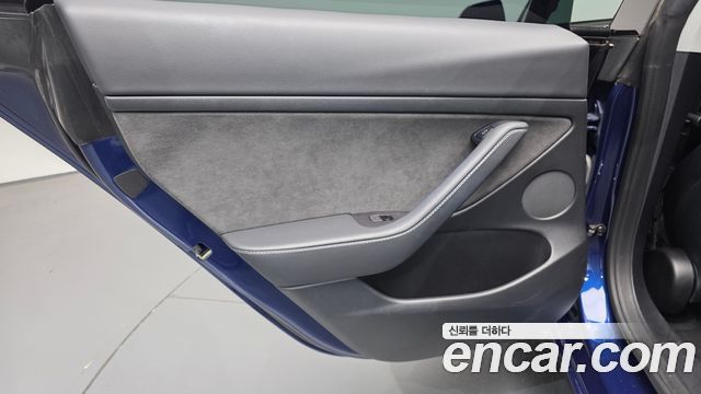 Tesla Model 3 2022 — photo 15