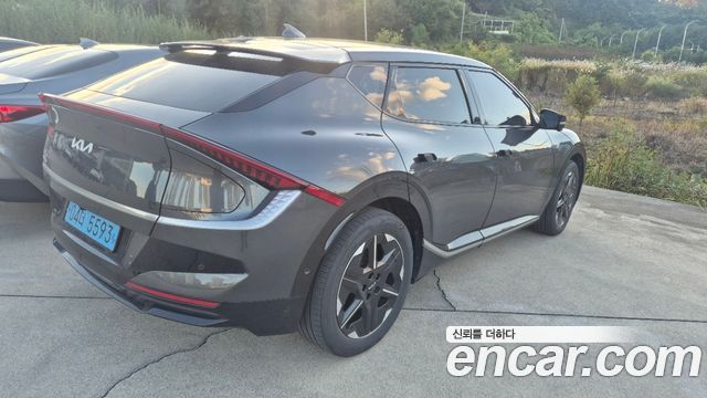 Kia EV6 2025 — photo 2