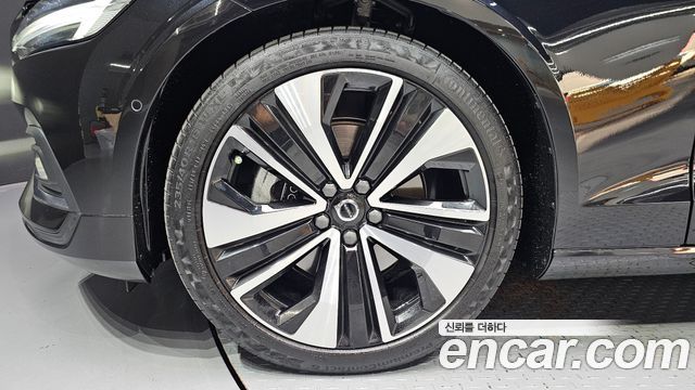 Volvo S60 2024 — photo 5