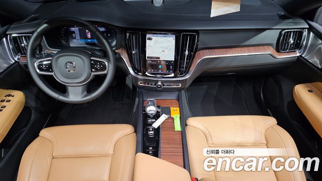 Volvo S60 2024 — photo 10