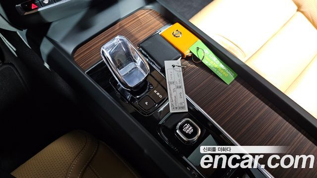 Volvo S60 2024 — photo 12