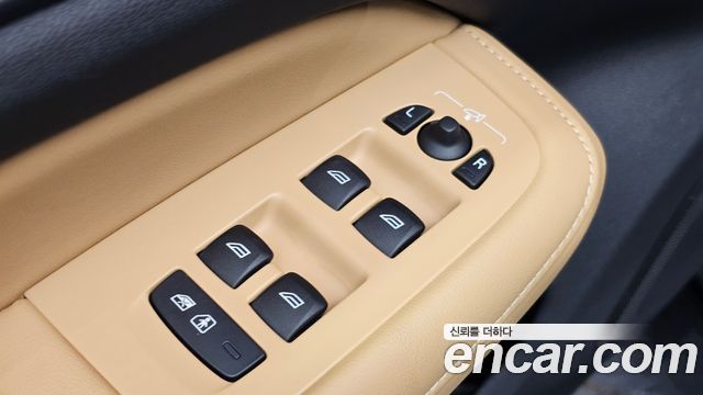 Volvo S60 2024 — photo 19