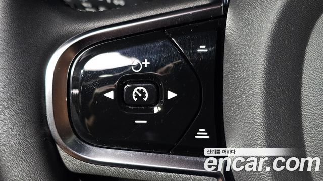 Volvo S60 2024 — photo 22